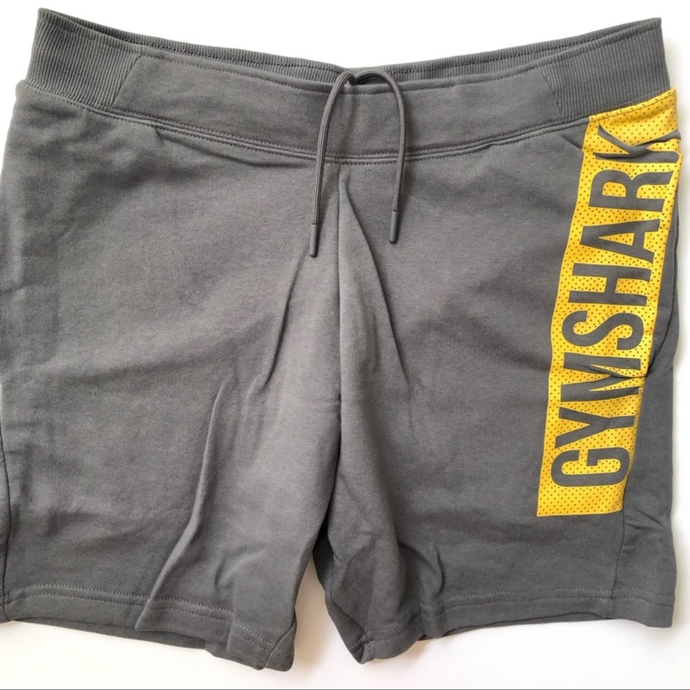 Gymshark L Bold Shorts size XXL NWOT